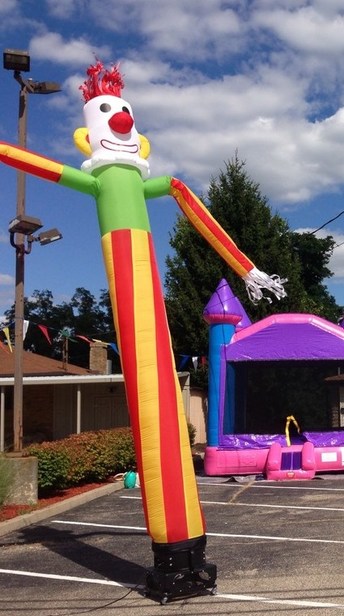 Skydancer Clown